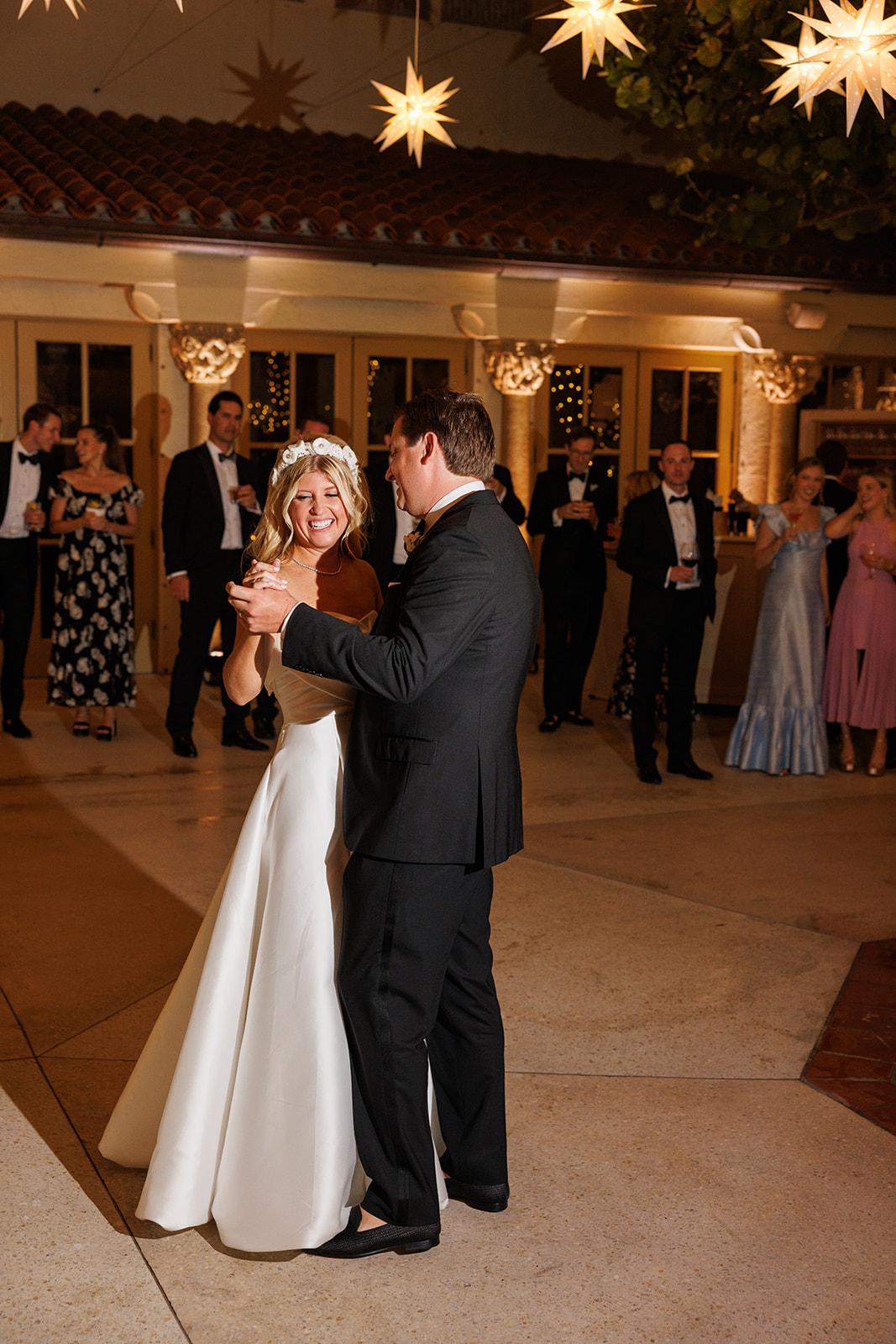 A Classic Spring Wedding at The Bath & Tennis Club 36