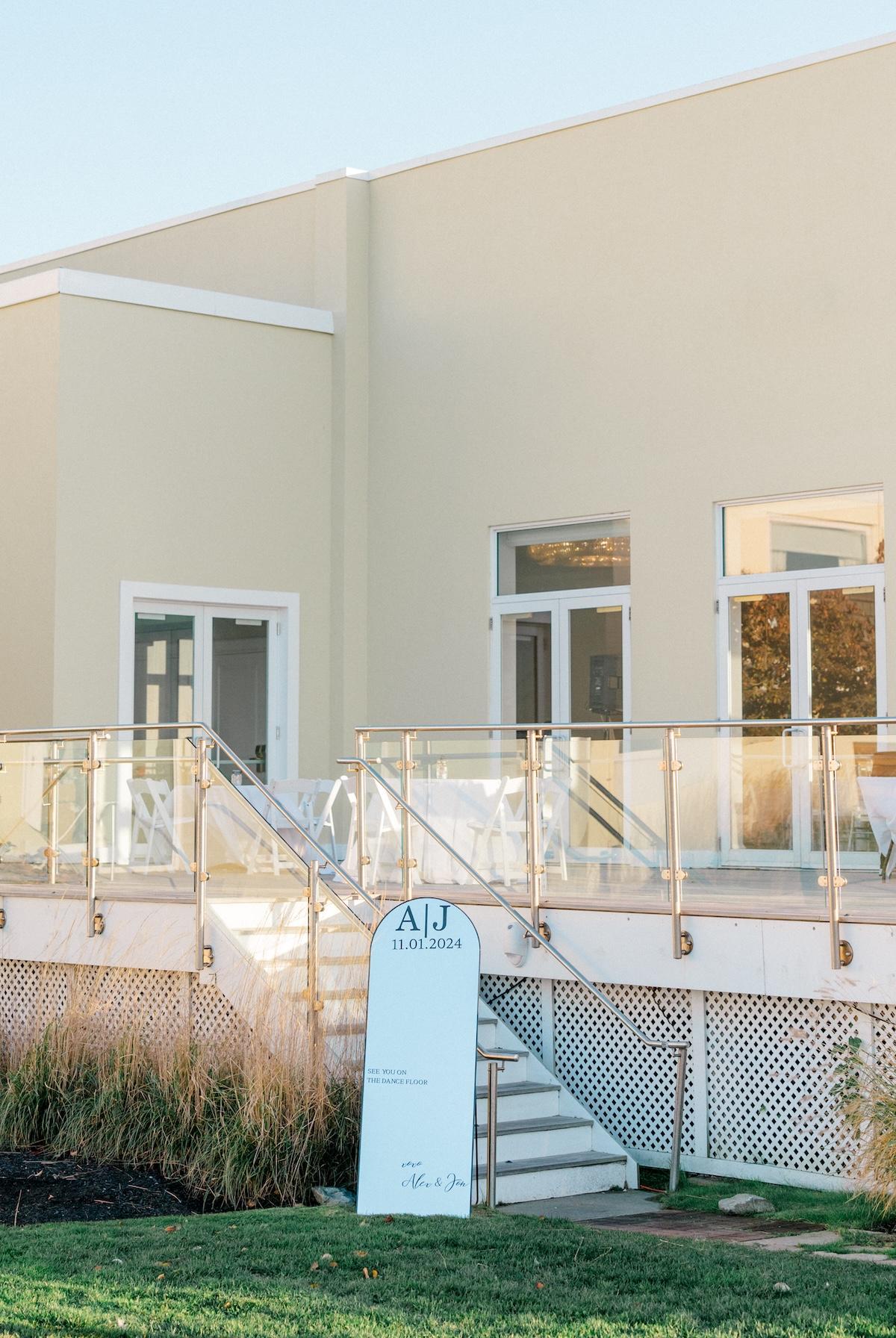 A Classic Fall Wedding at Newport Harbor Island Resort 54