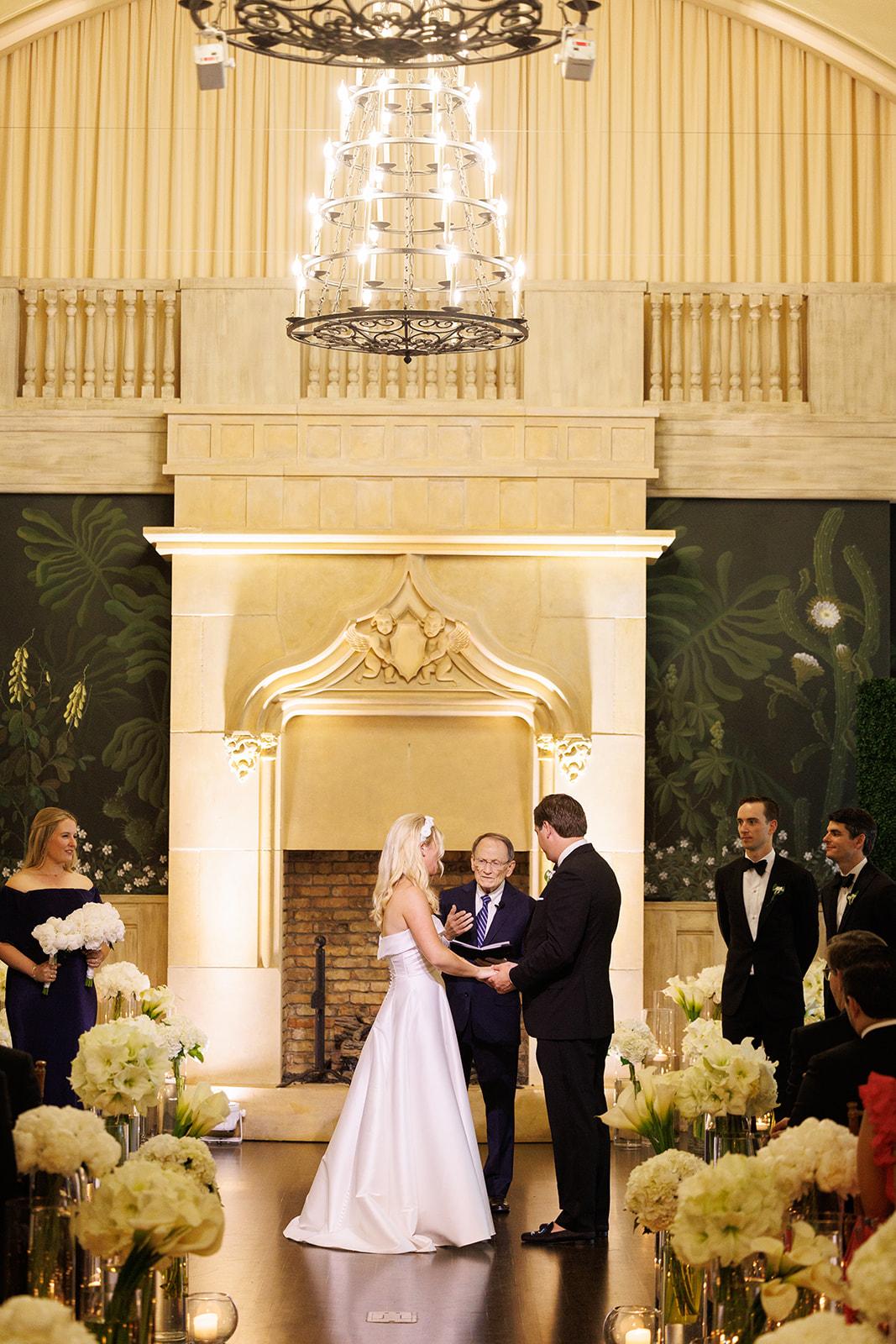 A Classic Spring Wedding at The Bath & Tennis Club 47