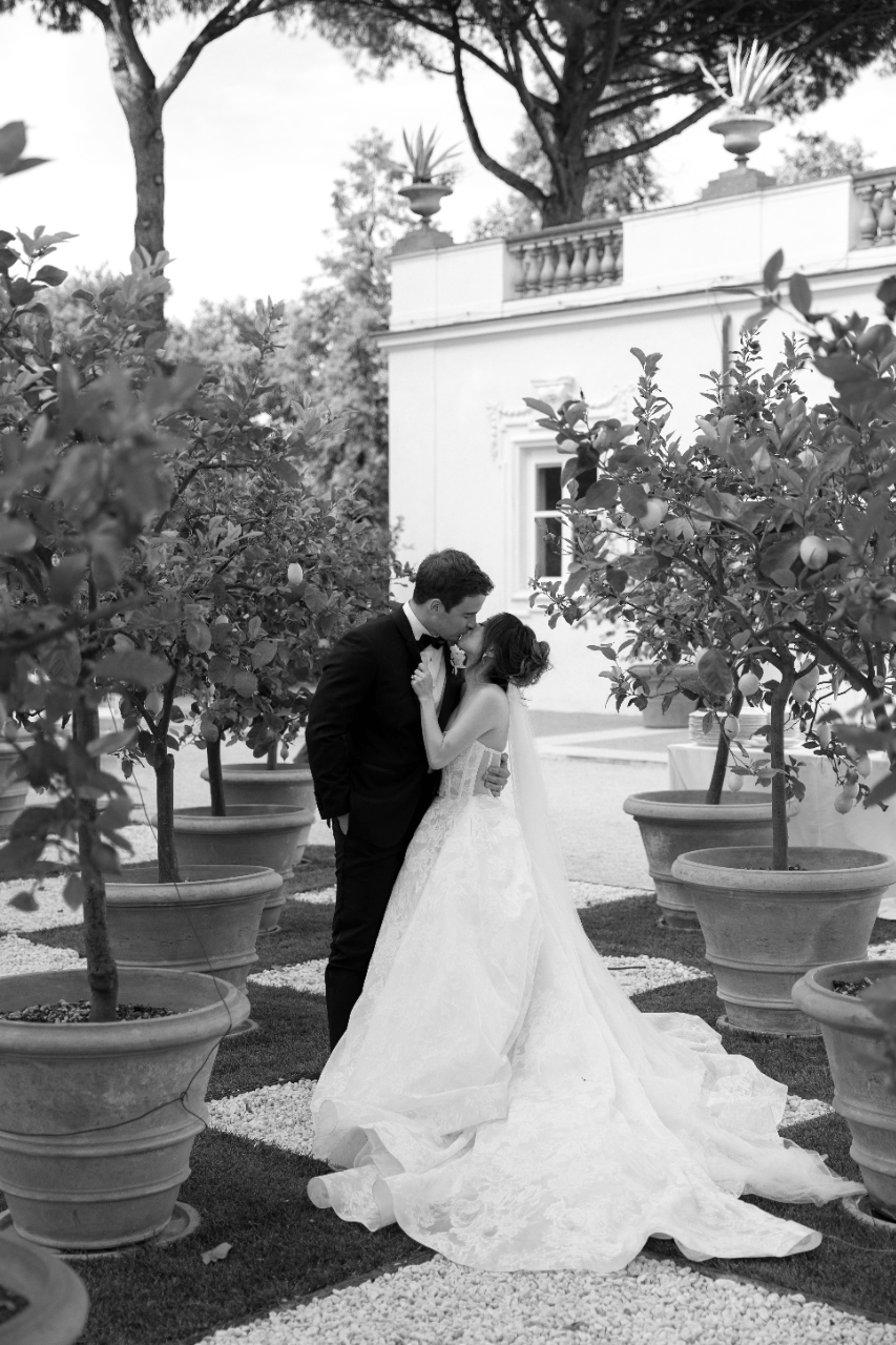 A Classic Spring Wedding at Villa Aurelia photo 3