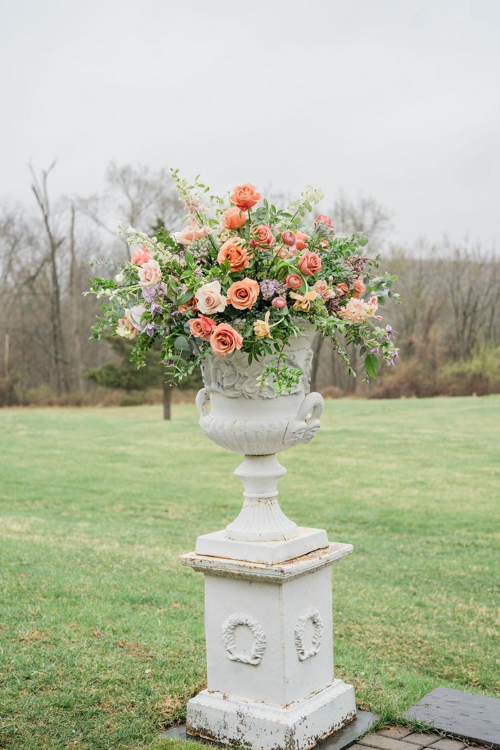 A Romantic Spring Styled Shoot at the Glenmere Mansion 51