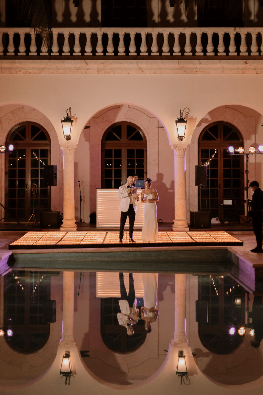 A Romantic Winter Wedding at Villa La Joya photo 2