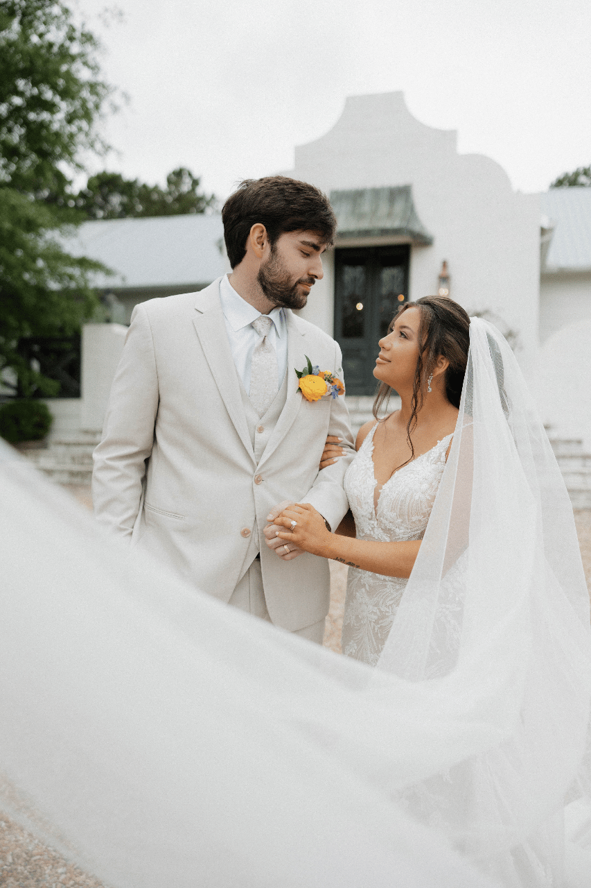 A Romantic Spring Wedding at White Feather Acres