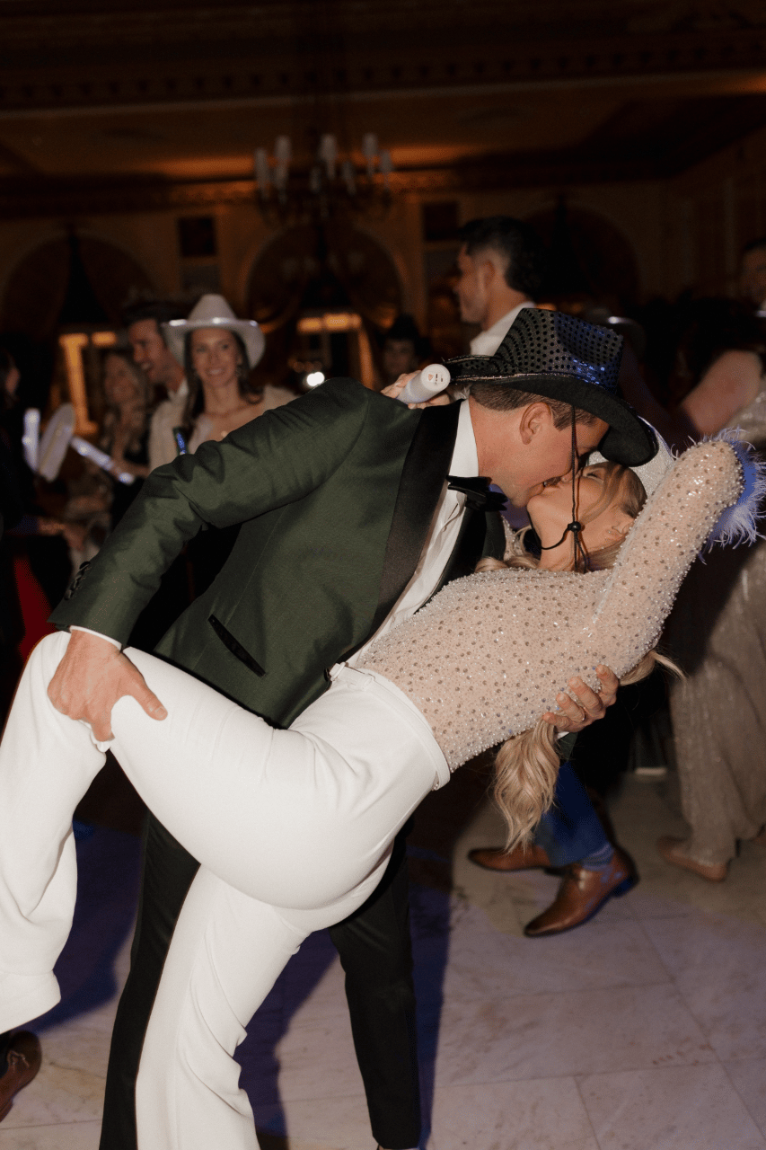 Suzie McCarthy & Matt McCarthy's wedding-image-37