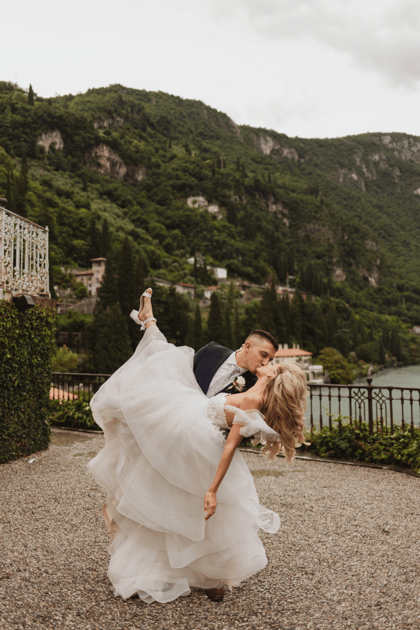 A Romantic Summer Wedding at Hotel Villa Cipressi