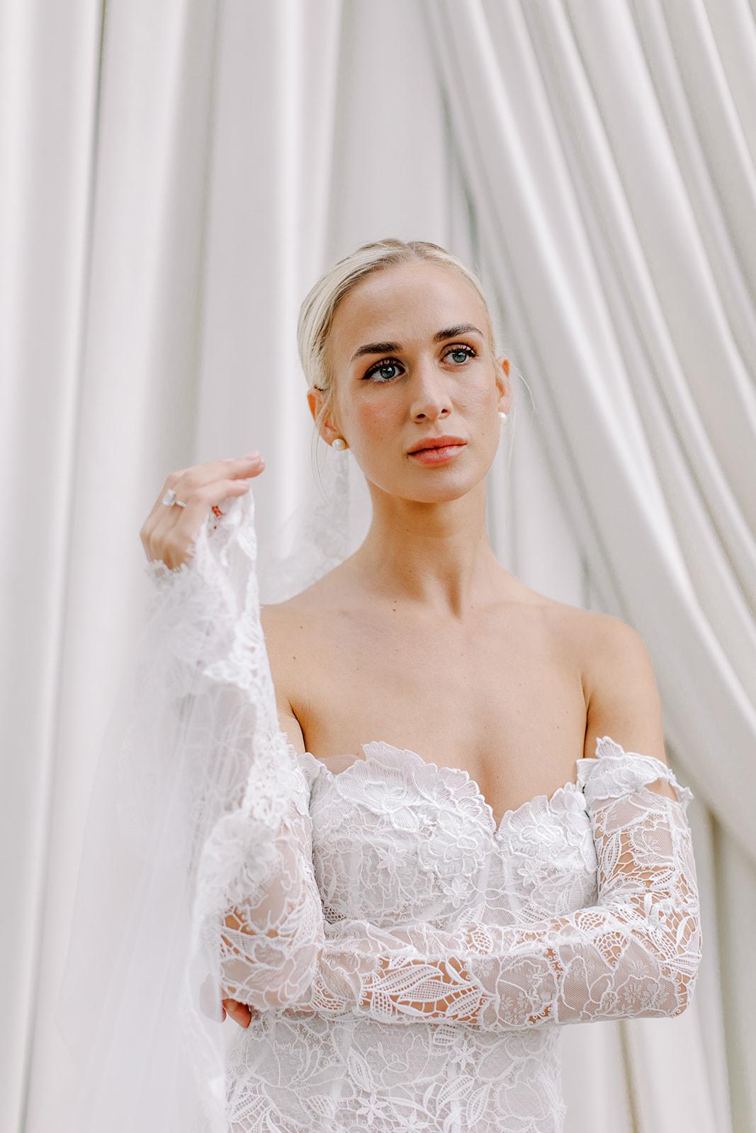 A Classic Spring Wedding at The University Club 60