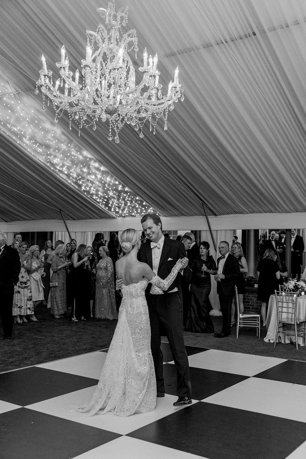 A Classic Spring Wedding at The University Club 27