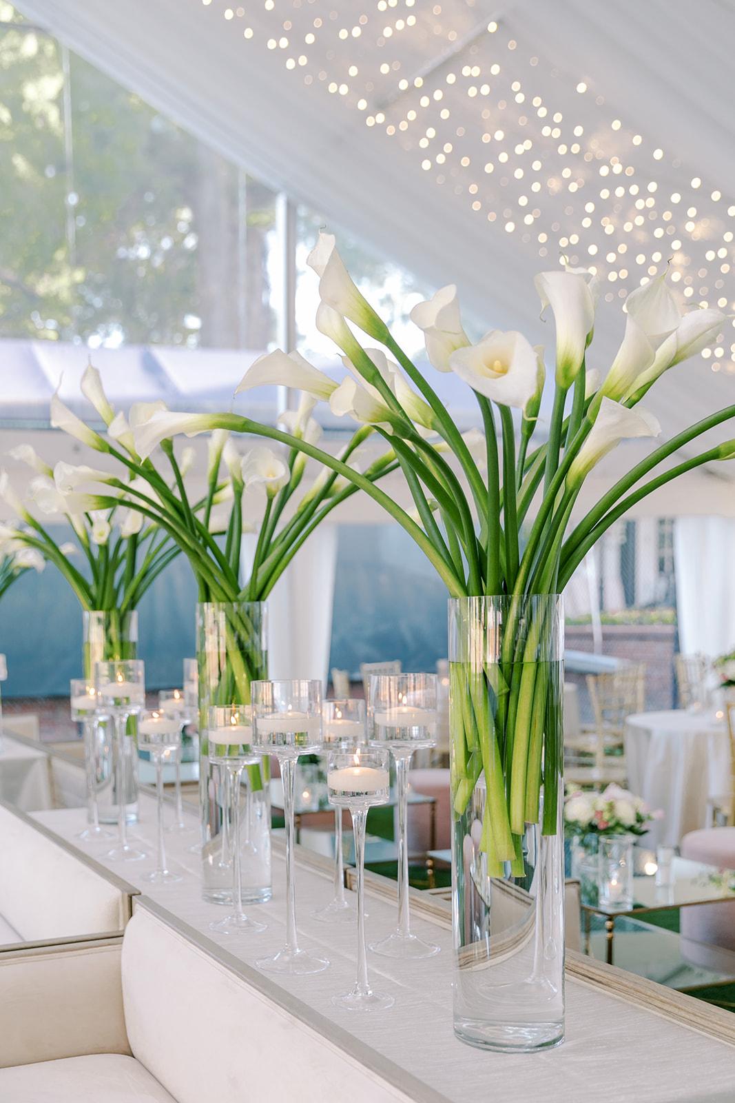 A Classic Spring Wedding at The University Club 76