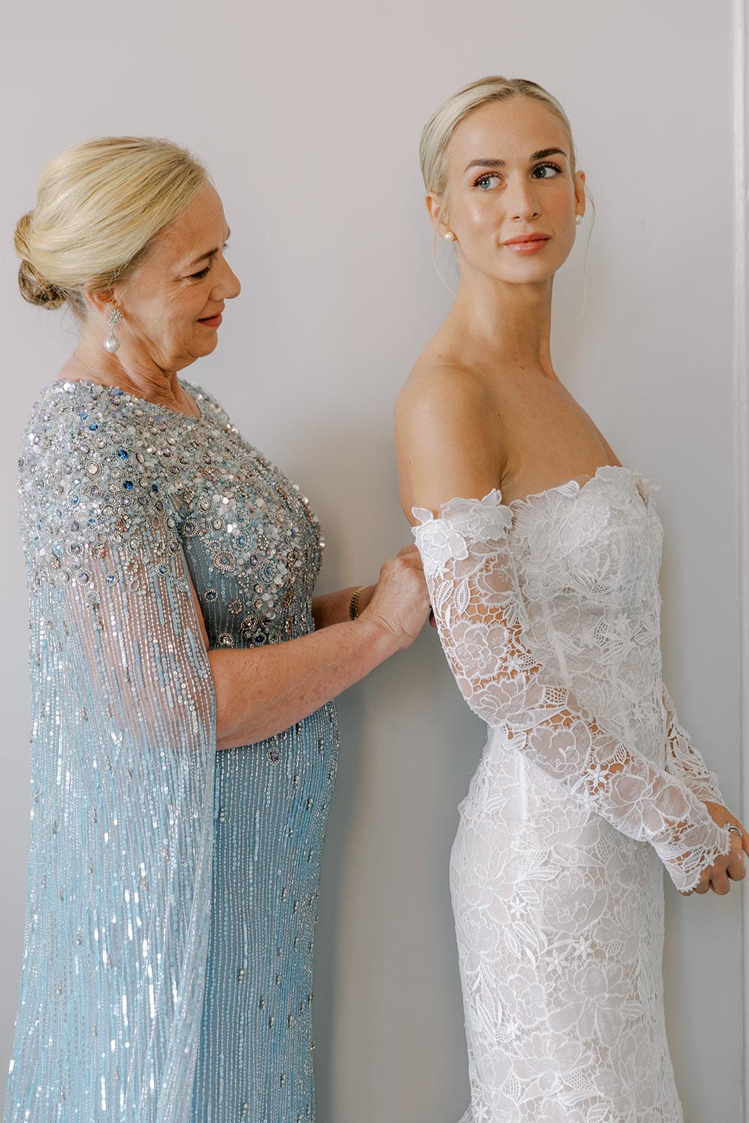 A Classic Spring Wedding at The University Club 32
