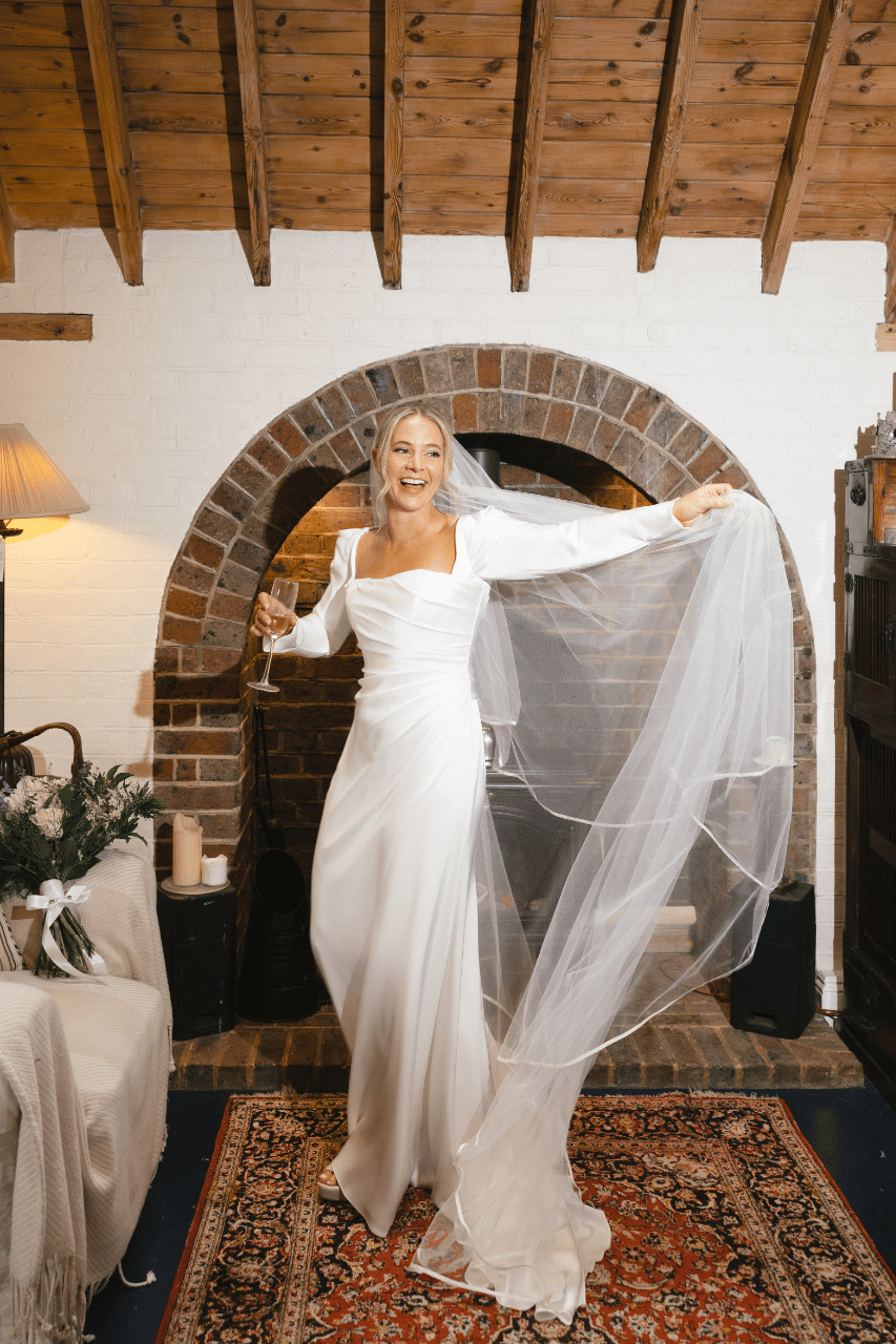 A Whimsical Fall Wedding in Surrey, United Kingdom photo 4