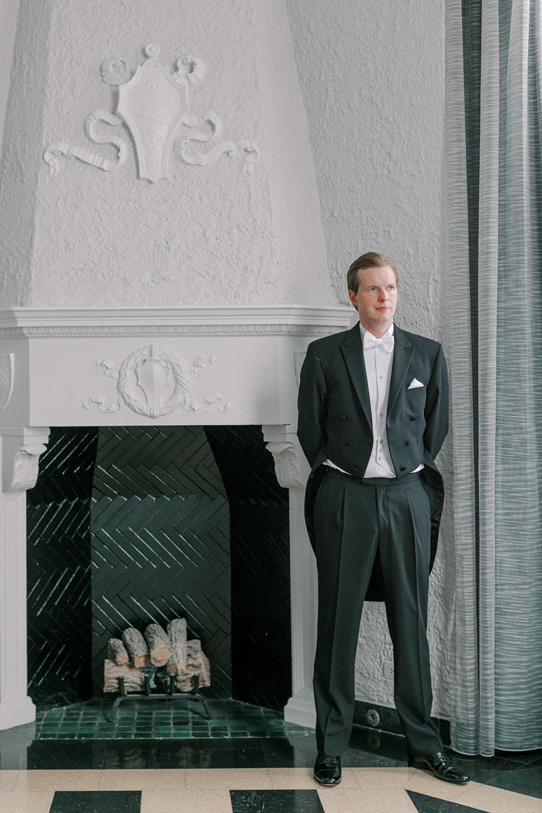 A Classic Spring Wedding at The University Club 70