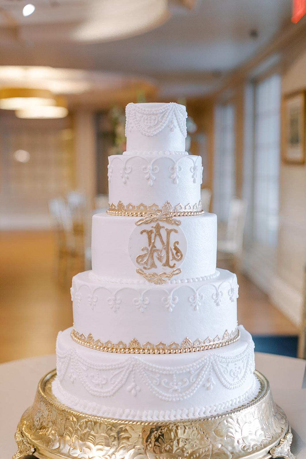 A Classic Spring Wedding at The University Club 63