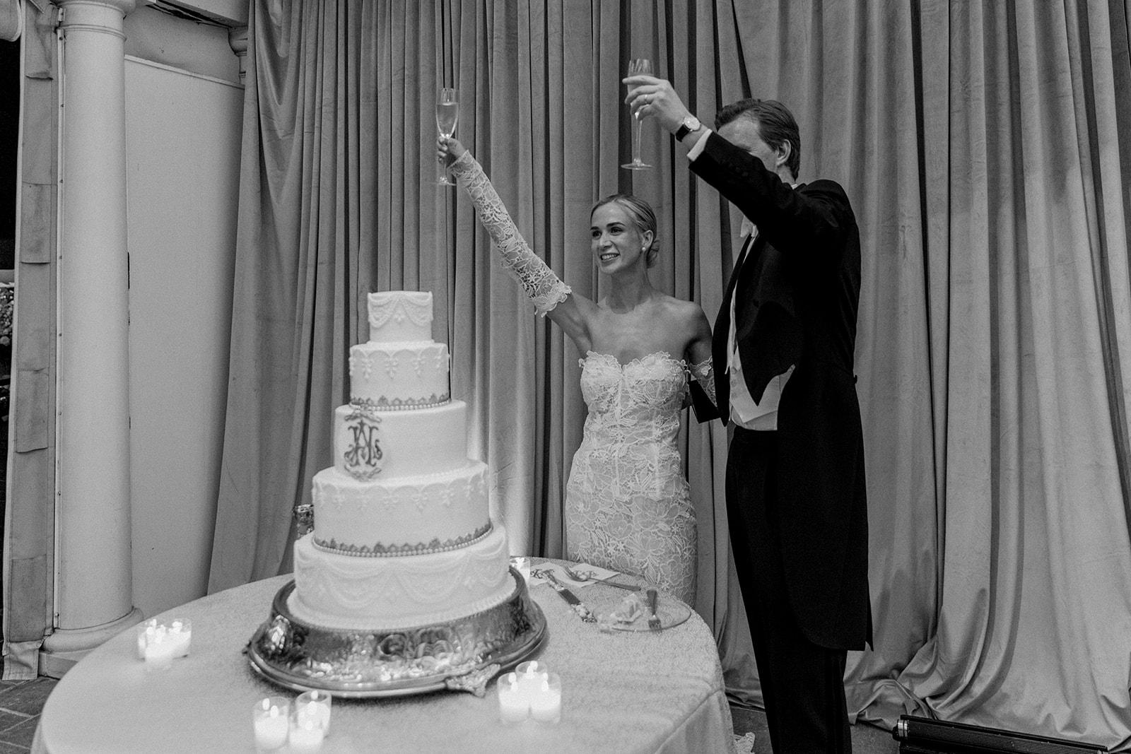 A Classic Spring Wedding at The University Club 23