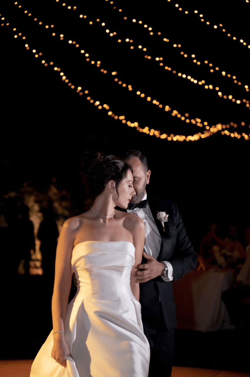 A Classic Summer Wedding at Golf Privé Glyfada photo 2