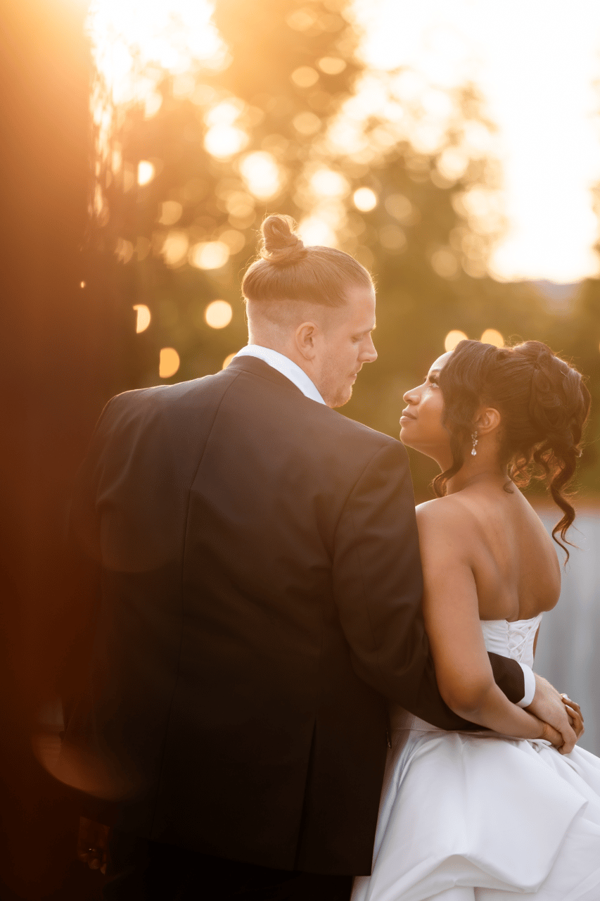 A Modern Summer Wedding at Mojave East