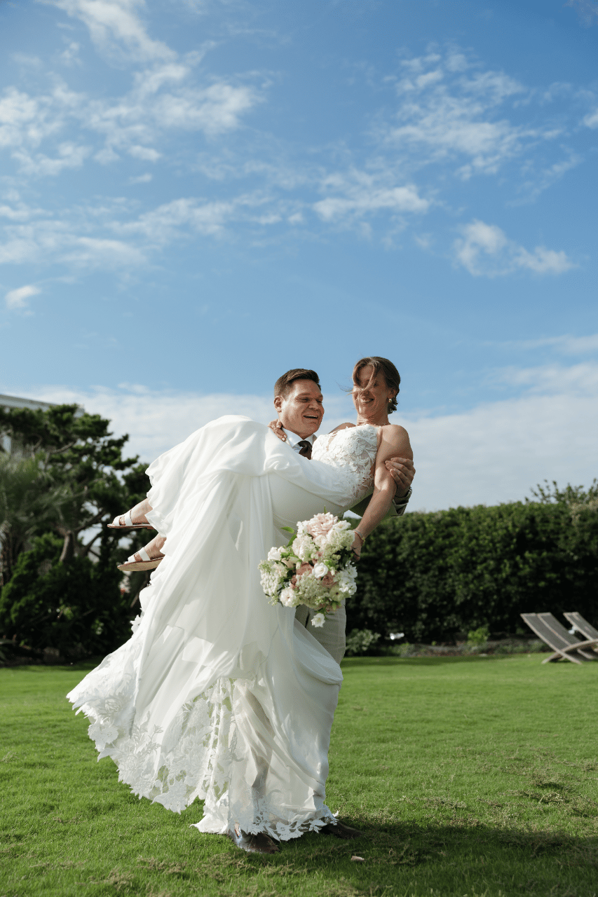 A Romantic Summer Elopement at Trailborn Surf and Sound photo 2