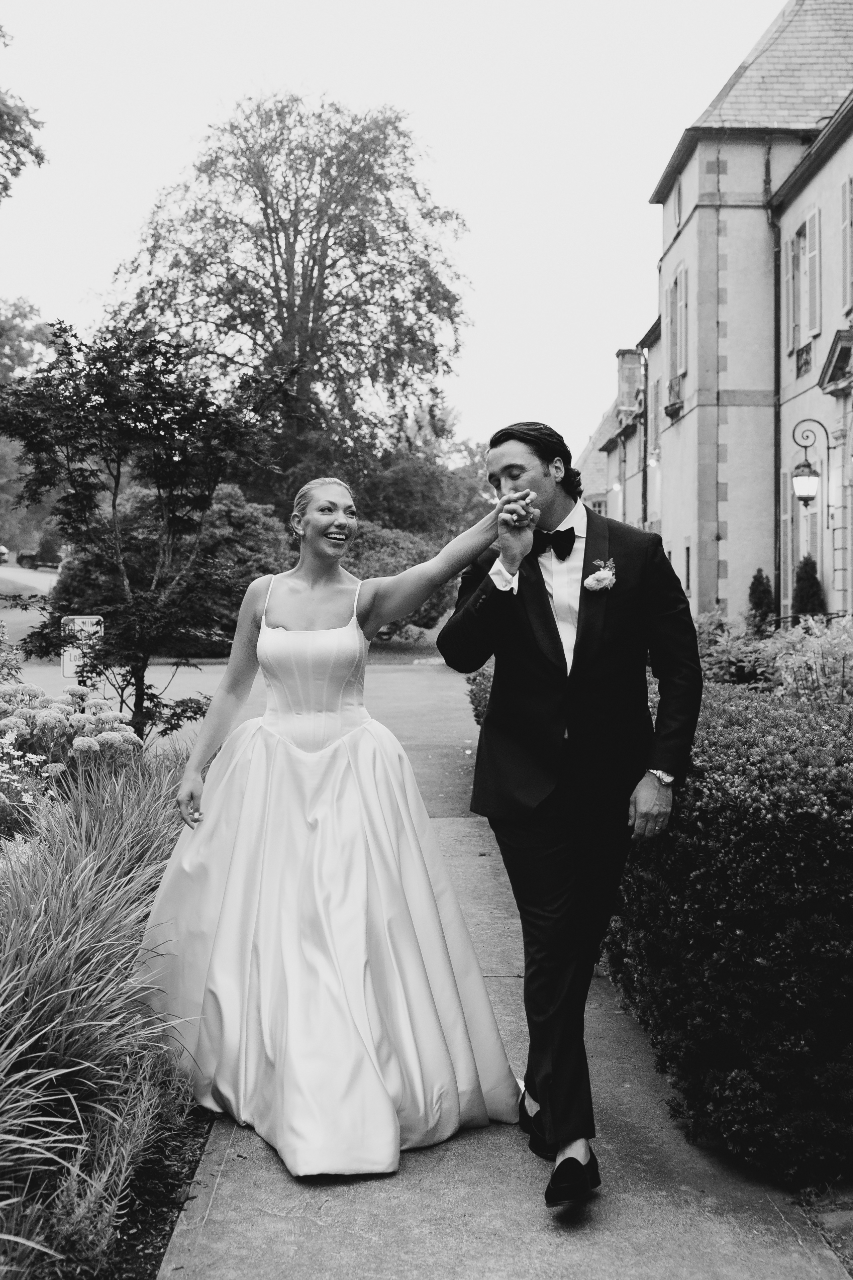 A Romantic Summer Wedding at Glen Manor House photo 5