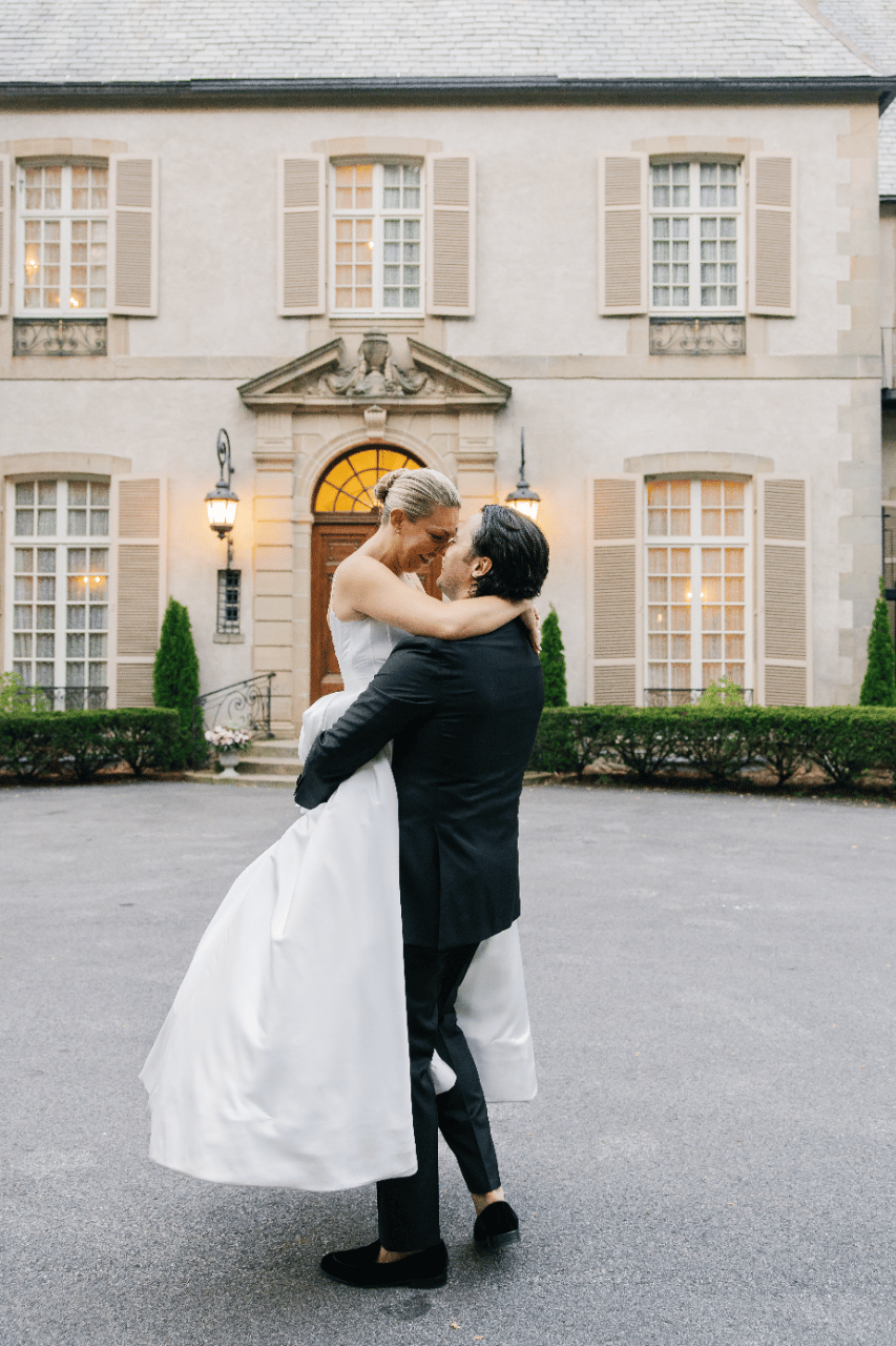 A Romantic Summer Wedding at Glen Manor House photo 3