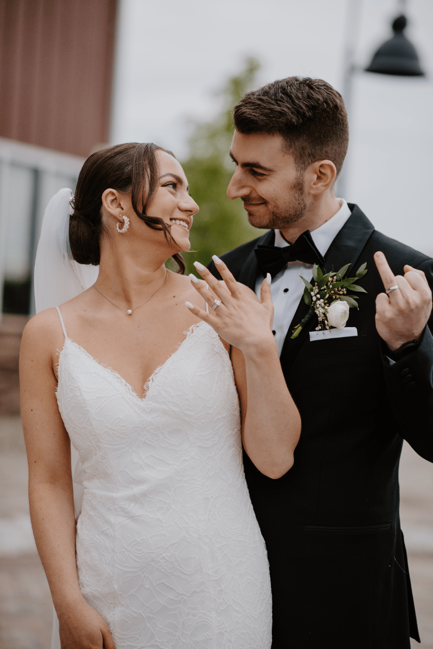 A Classic Spring Wedding at The Barn at Villa Venezia