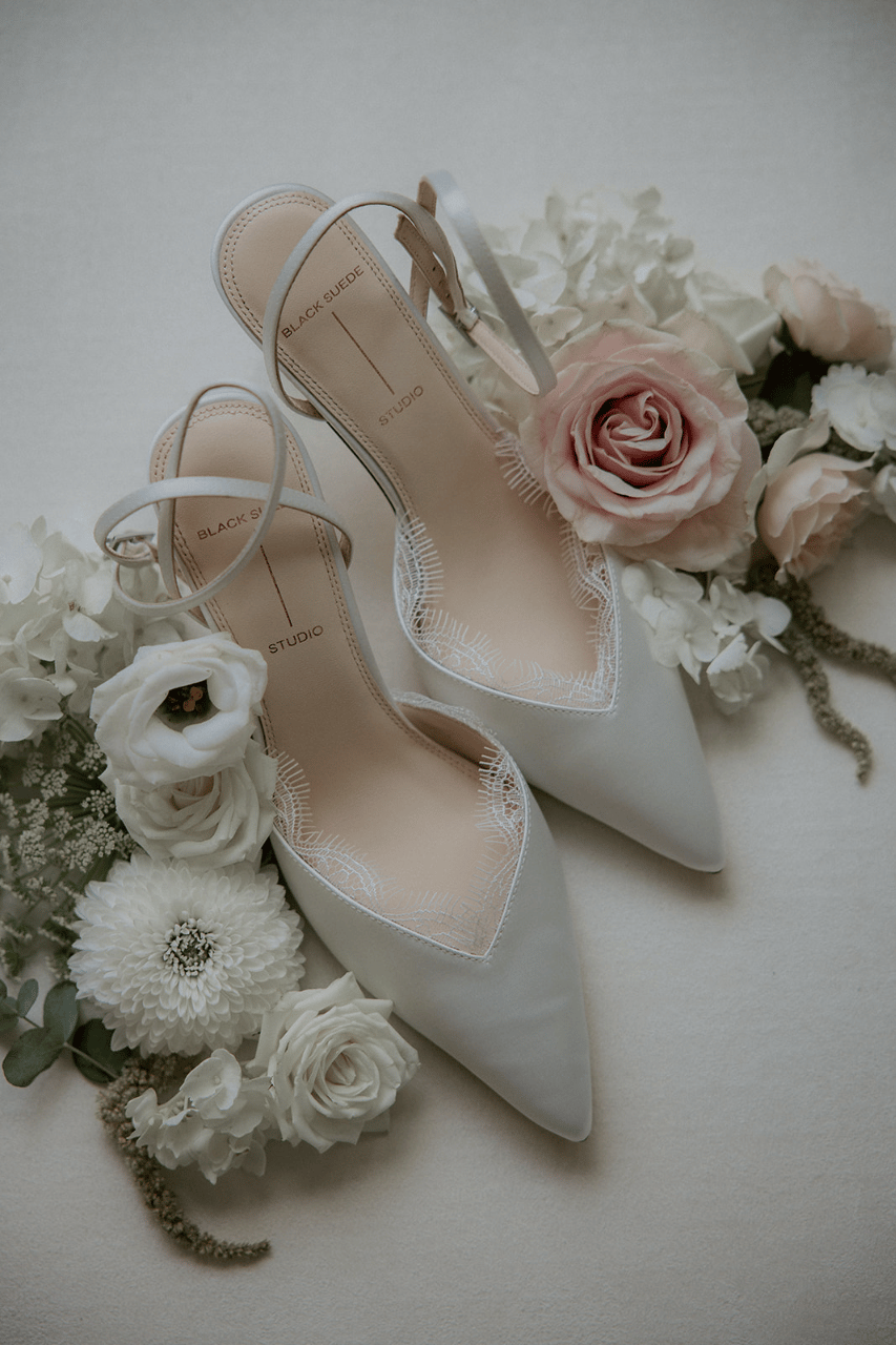 A Romantic Summer Wedding at Shepherd’s Run photo 3