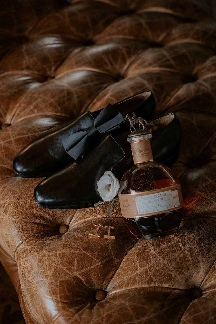 A Romantic Summer Wedding at Shepherd’s Run photo 2