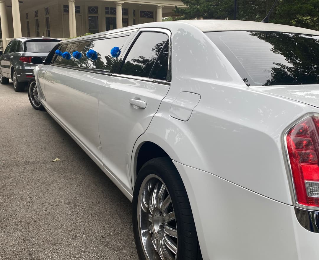 Black Car Everywhere Limousine & Car Service portfolio 2
