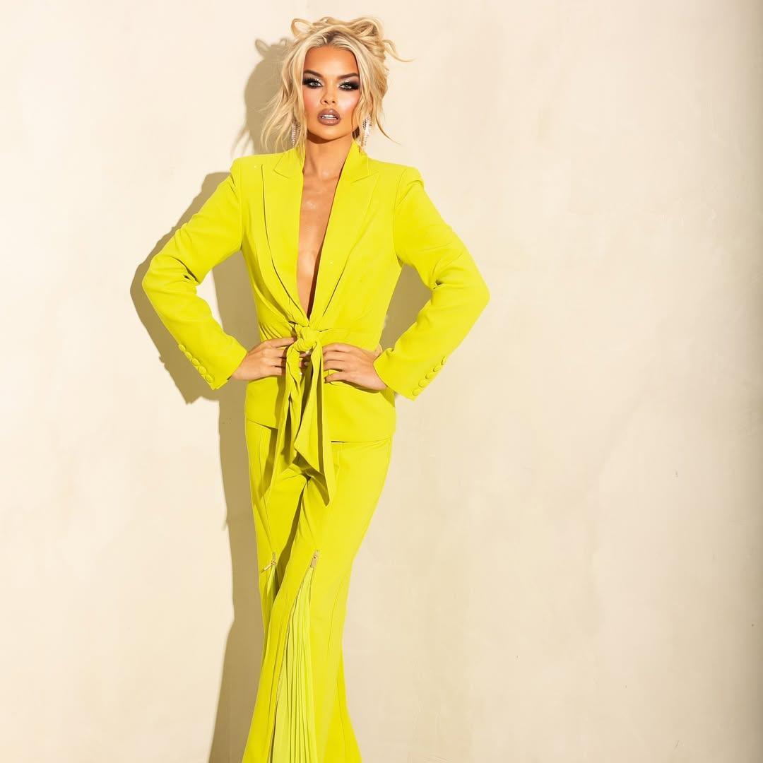 Glamby Leslie portfolio 4