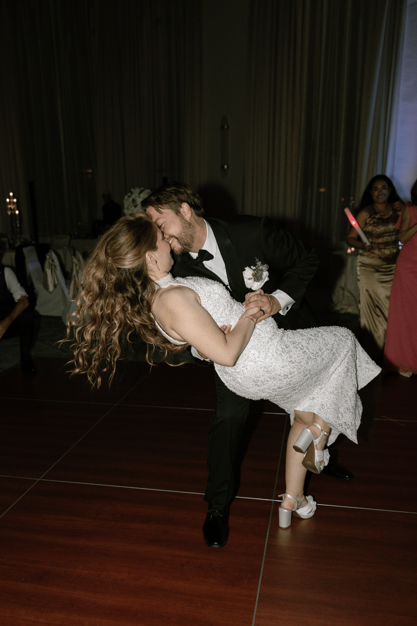 Jaqueline Rowe & Chase Rowe's wedding-image-21