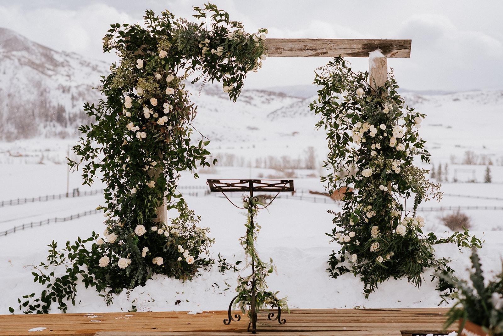 A Romantic Winter Wedding at La Joya Dulce photo 4