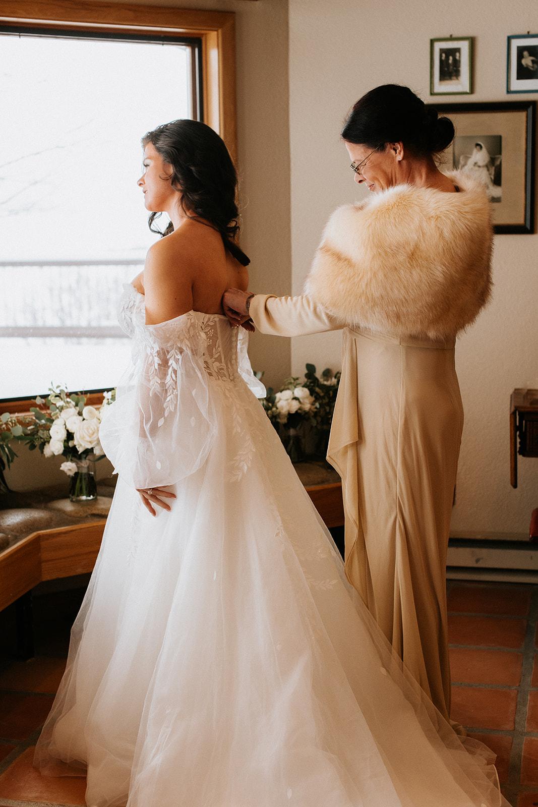 A Romantic Winter Wedding at La Joya Dulce 55