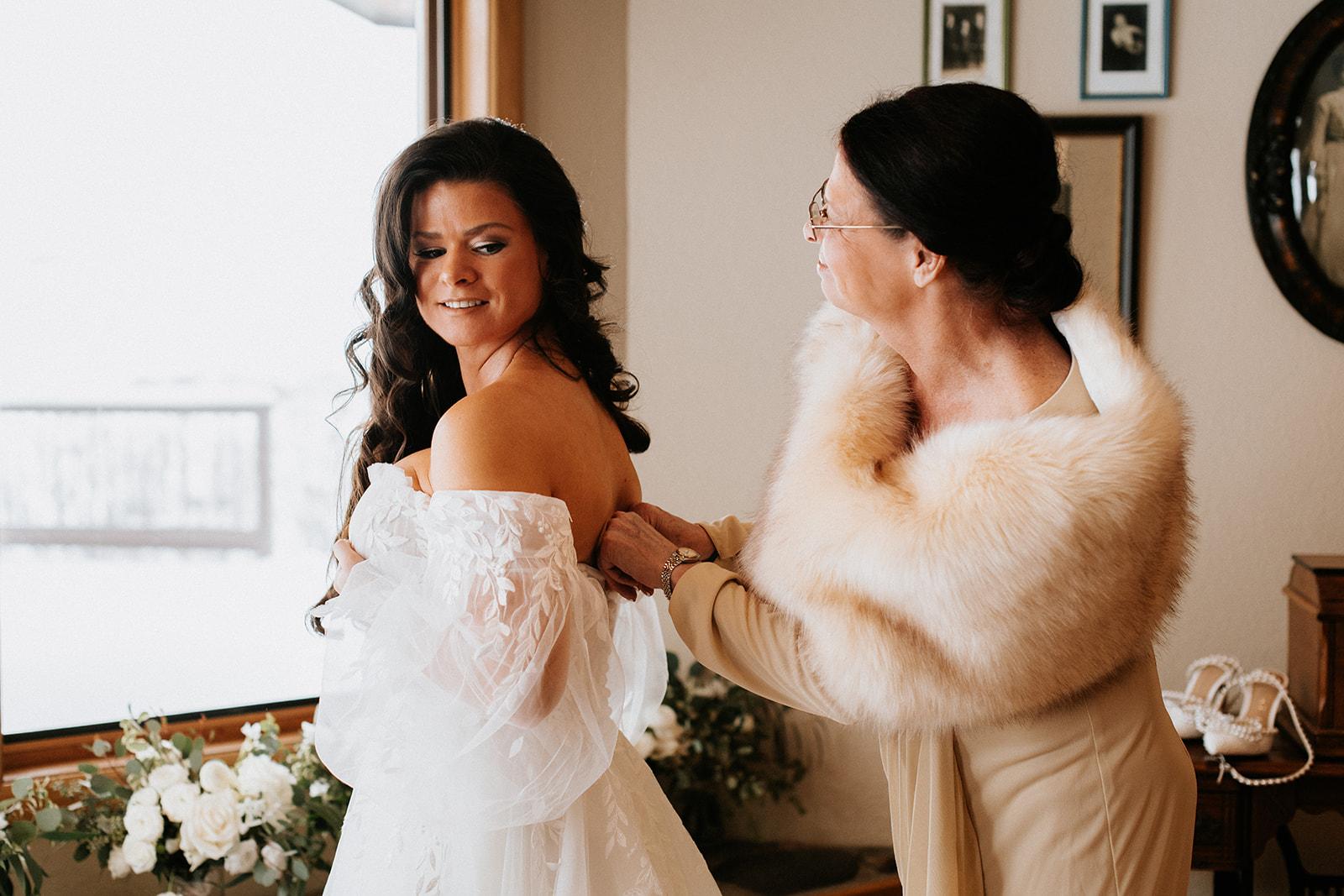 A Romantic Winter Wedding at La Joya Dulce 56