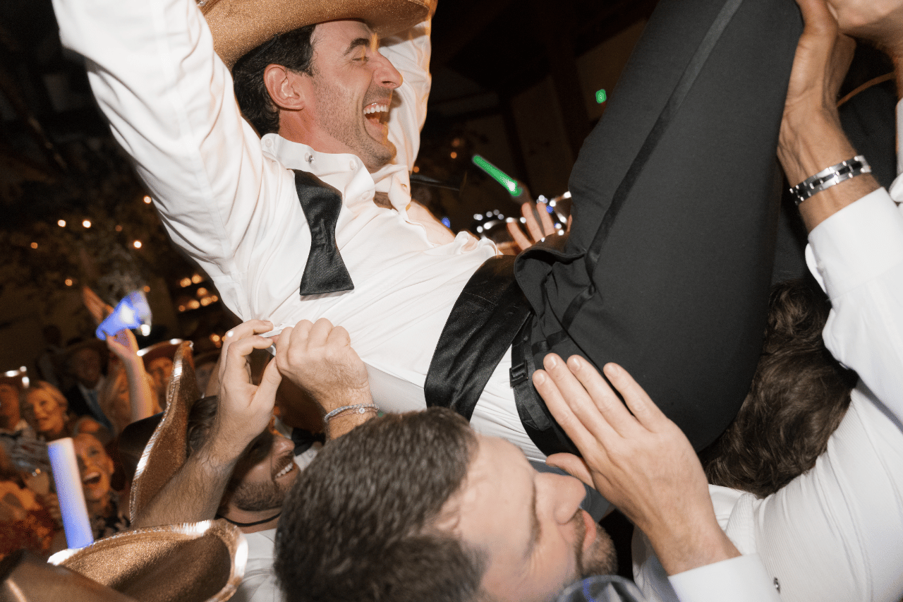 Kat Allen Holliman & Kyle Holliman's wedding-image-75