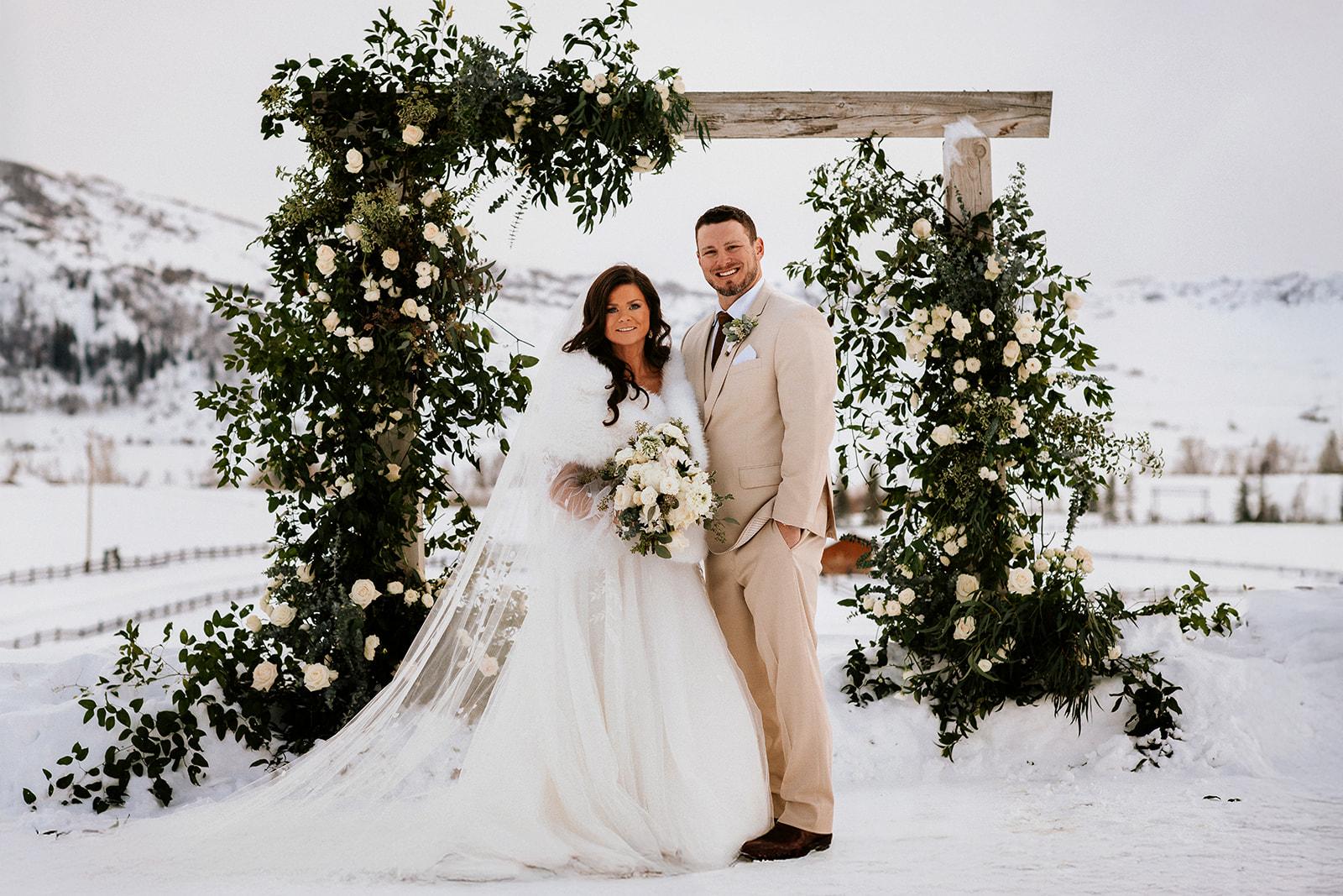 A Romantic Winter Wedding at La Joya Dulce 75