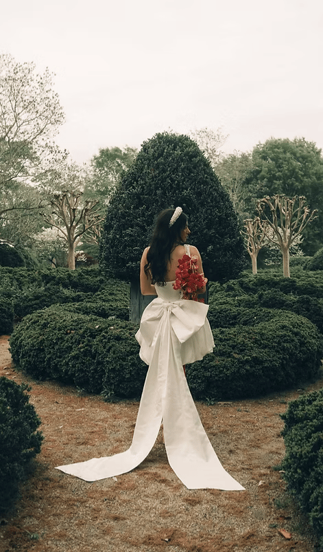 Eje Gown Rentals portfolio 1