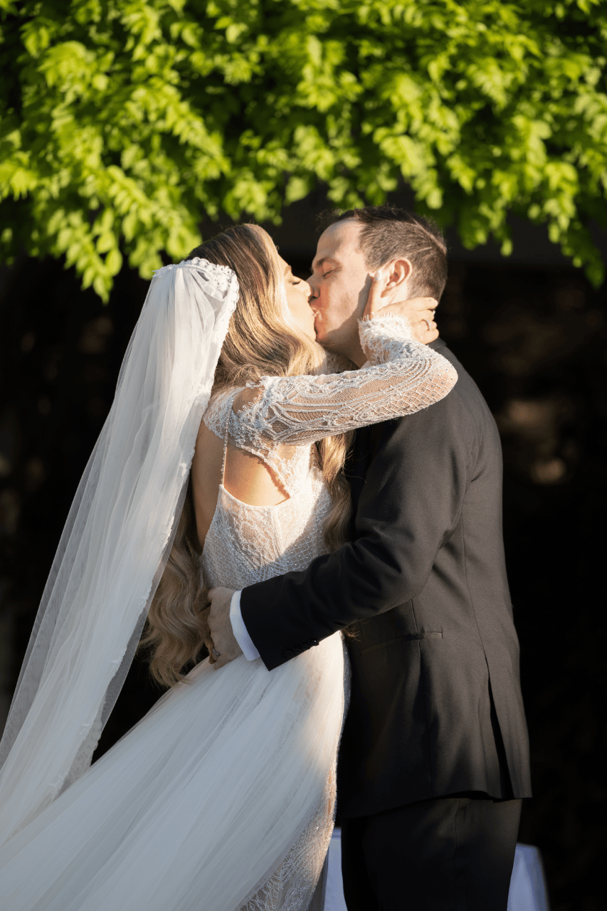 A Glamorous Spring Wedding at Russo’s On the Bay photo 3