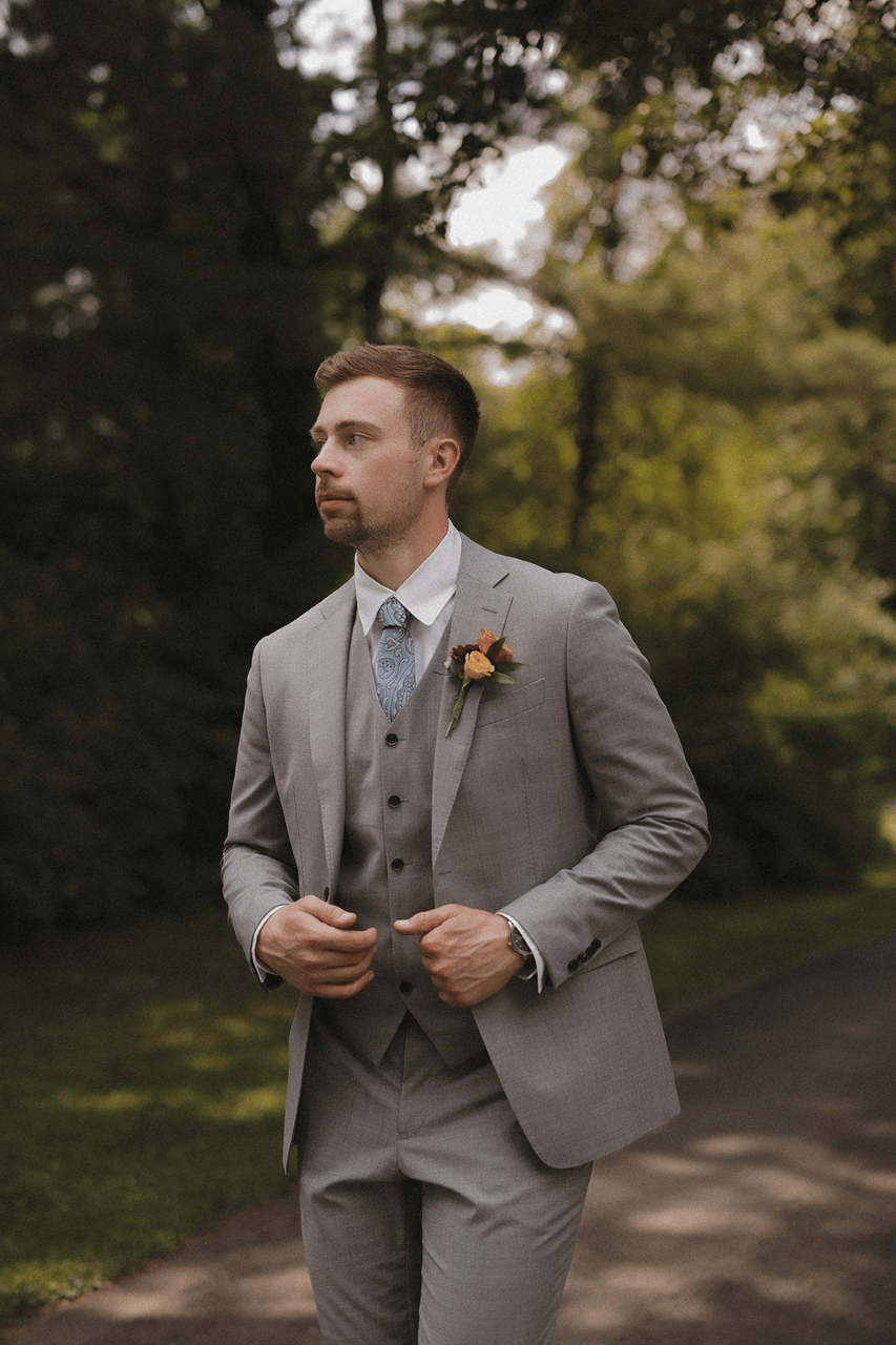 Allie Degleris & Pat Geiger's wedding-image-10