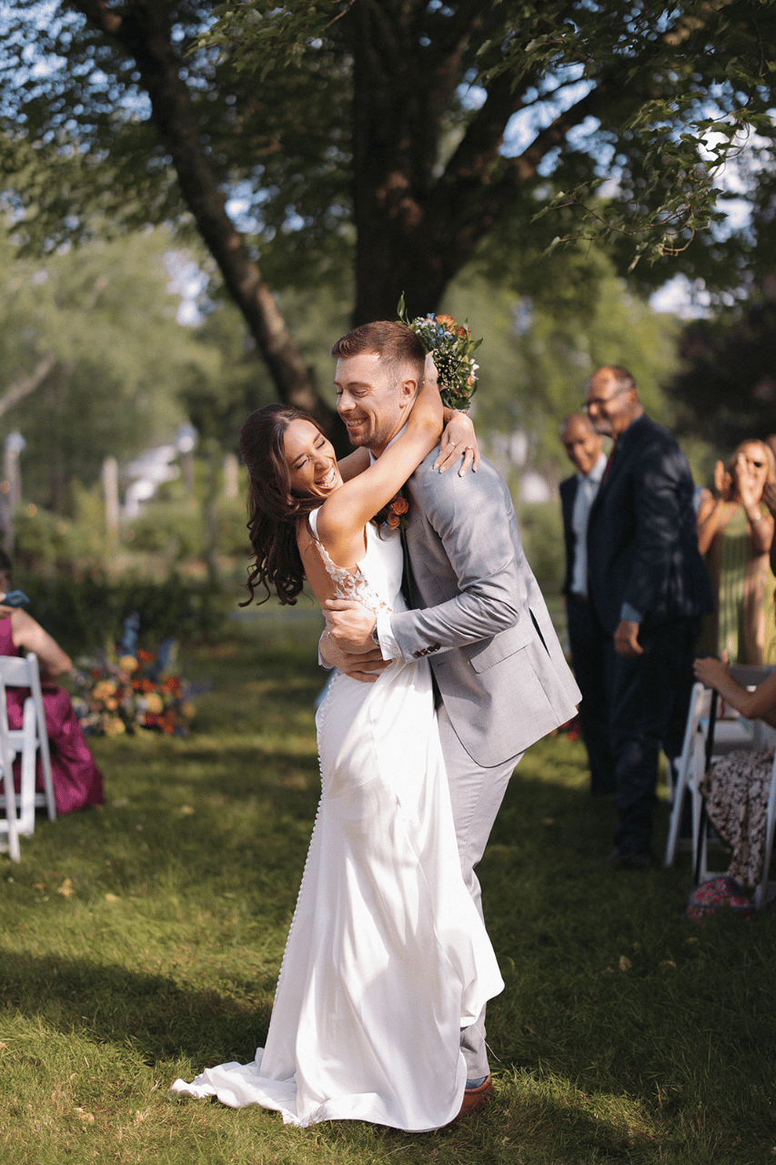 A Romantic Summer Wedding at Waterloo Village photo 2