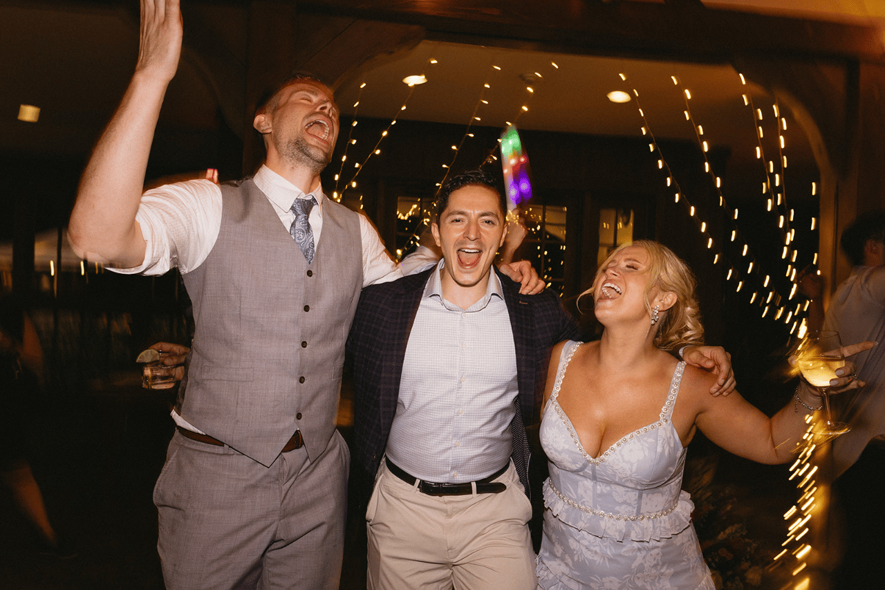Allie Degleris & Pat Geiger's wedding-image-13