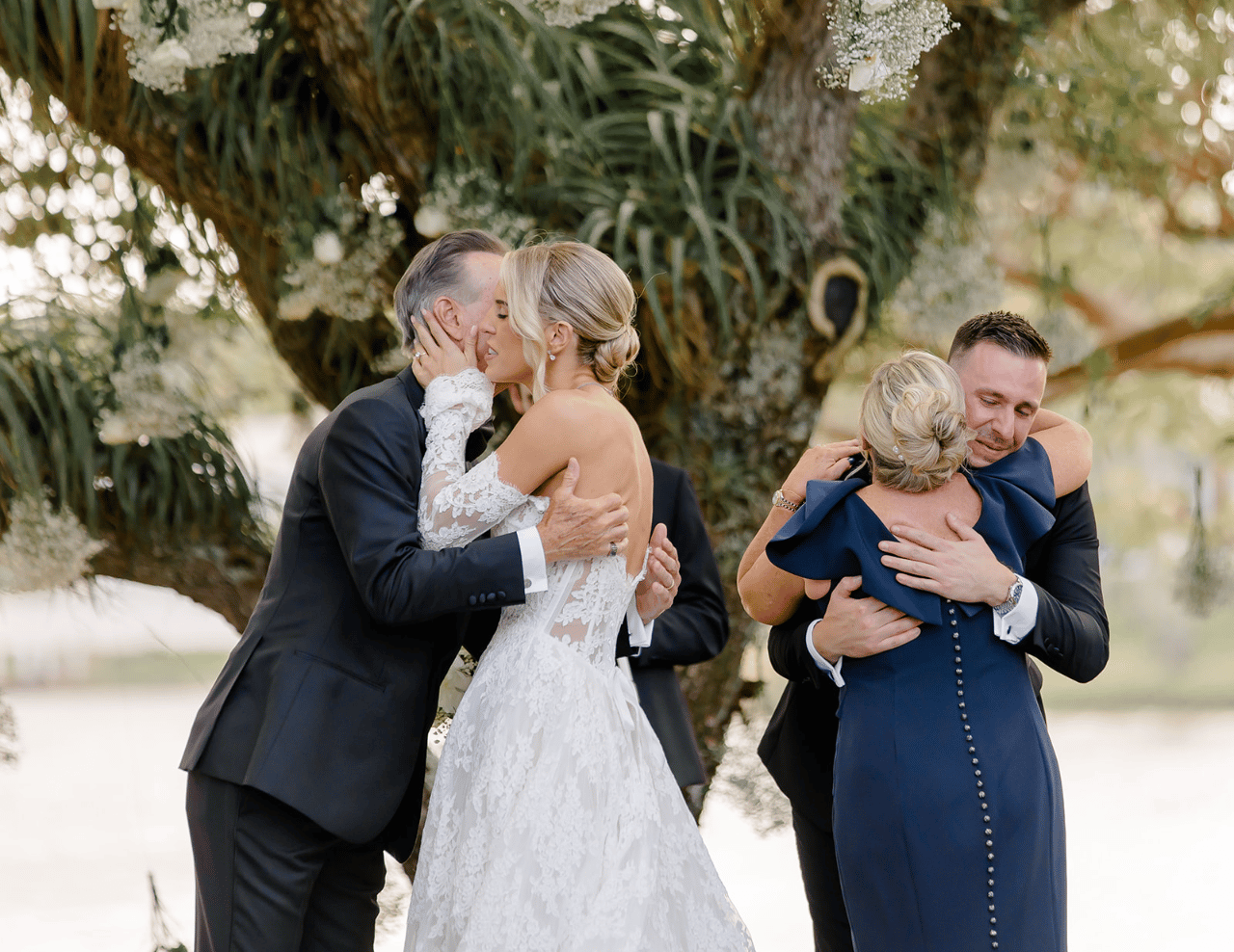 Hayley Peters & Michael Smith's wedding-image-67
