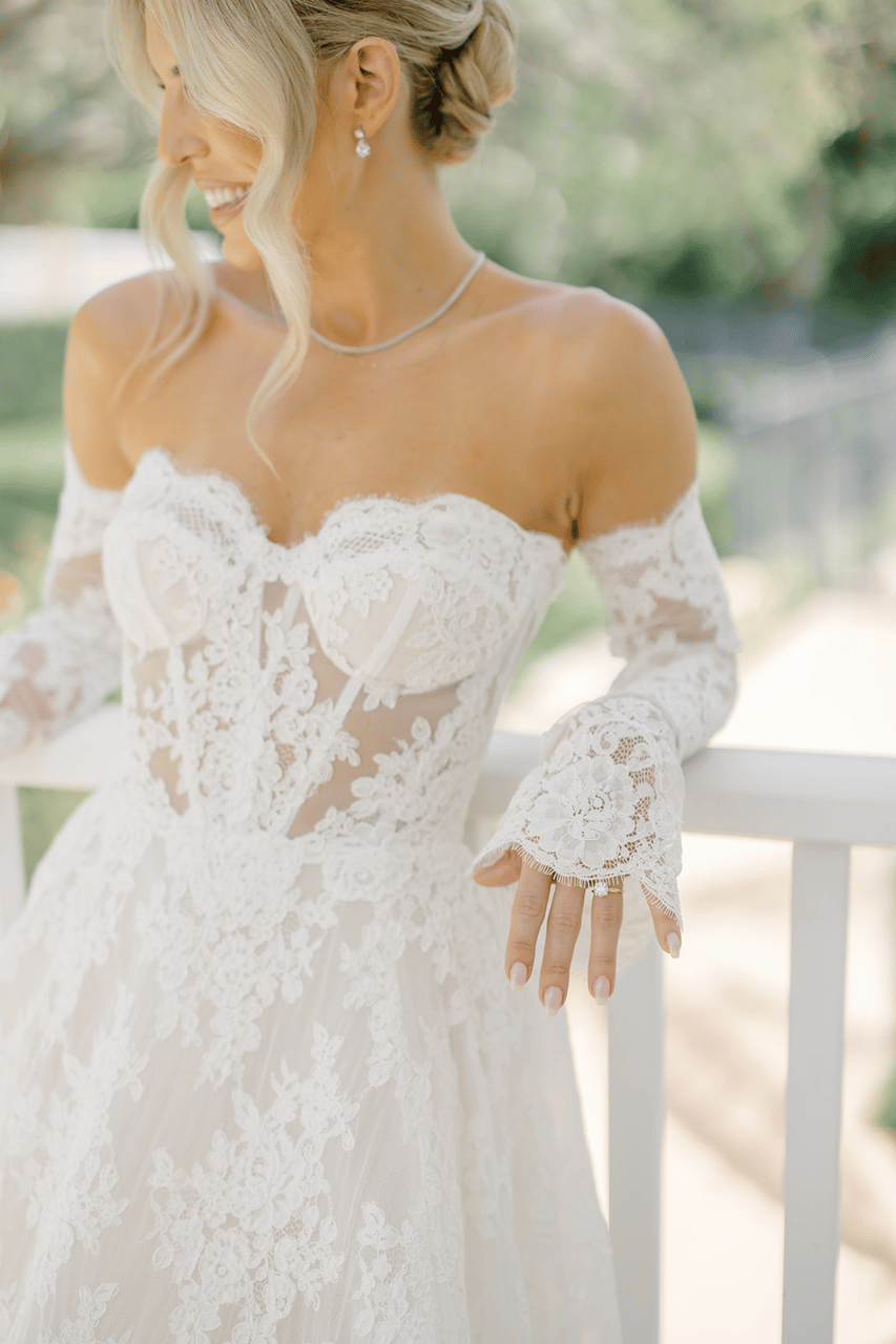 Hayley Peters & Michael Smith's wedding-image-13