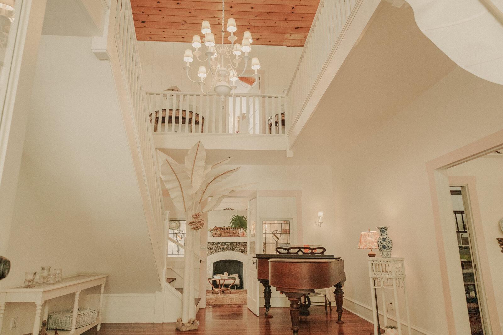 Historic Palm Lodge portfolio 4