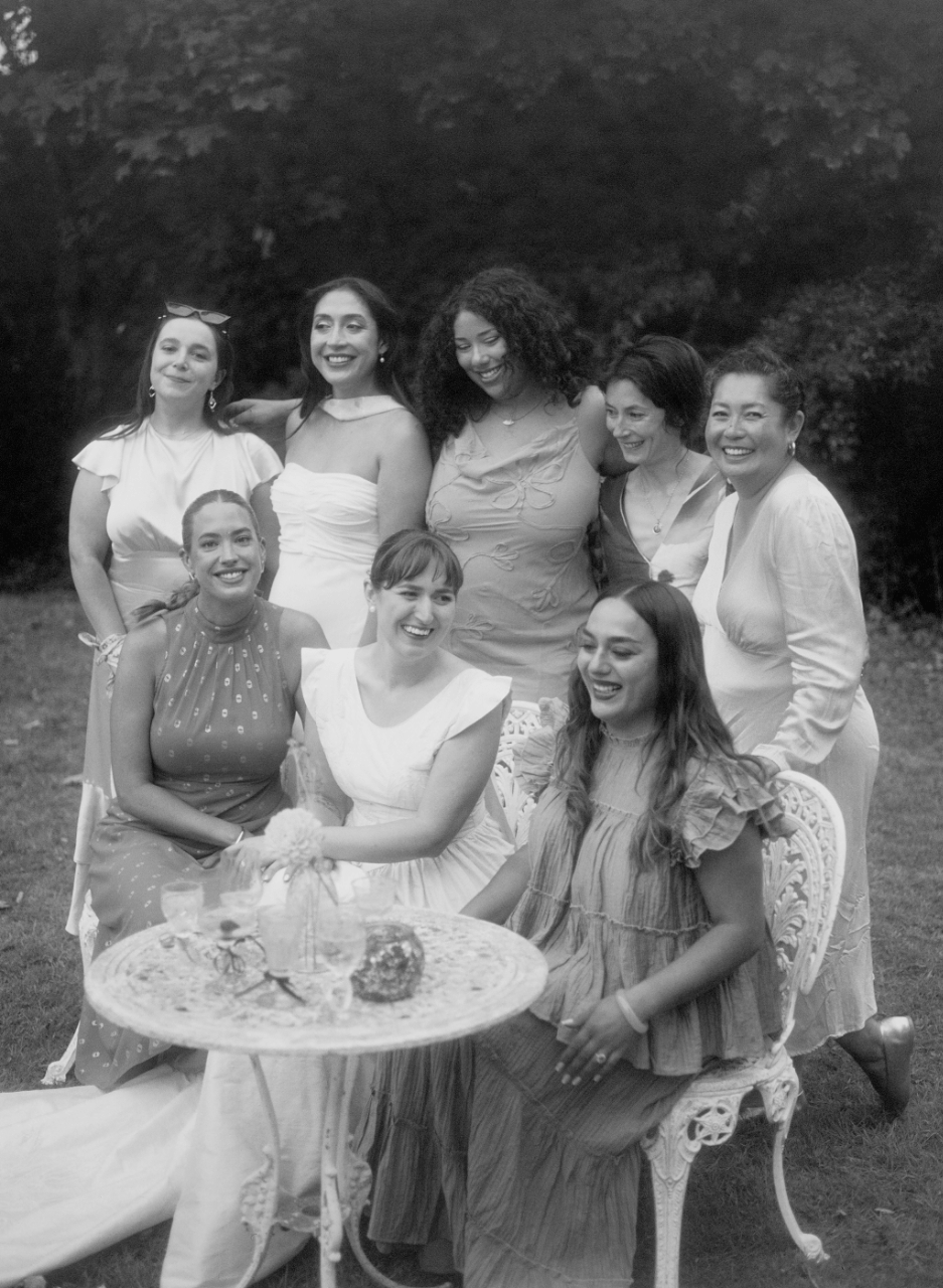Bridesmaids and bride 35mm