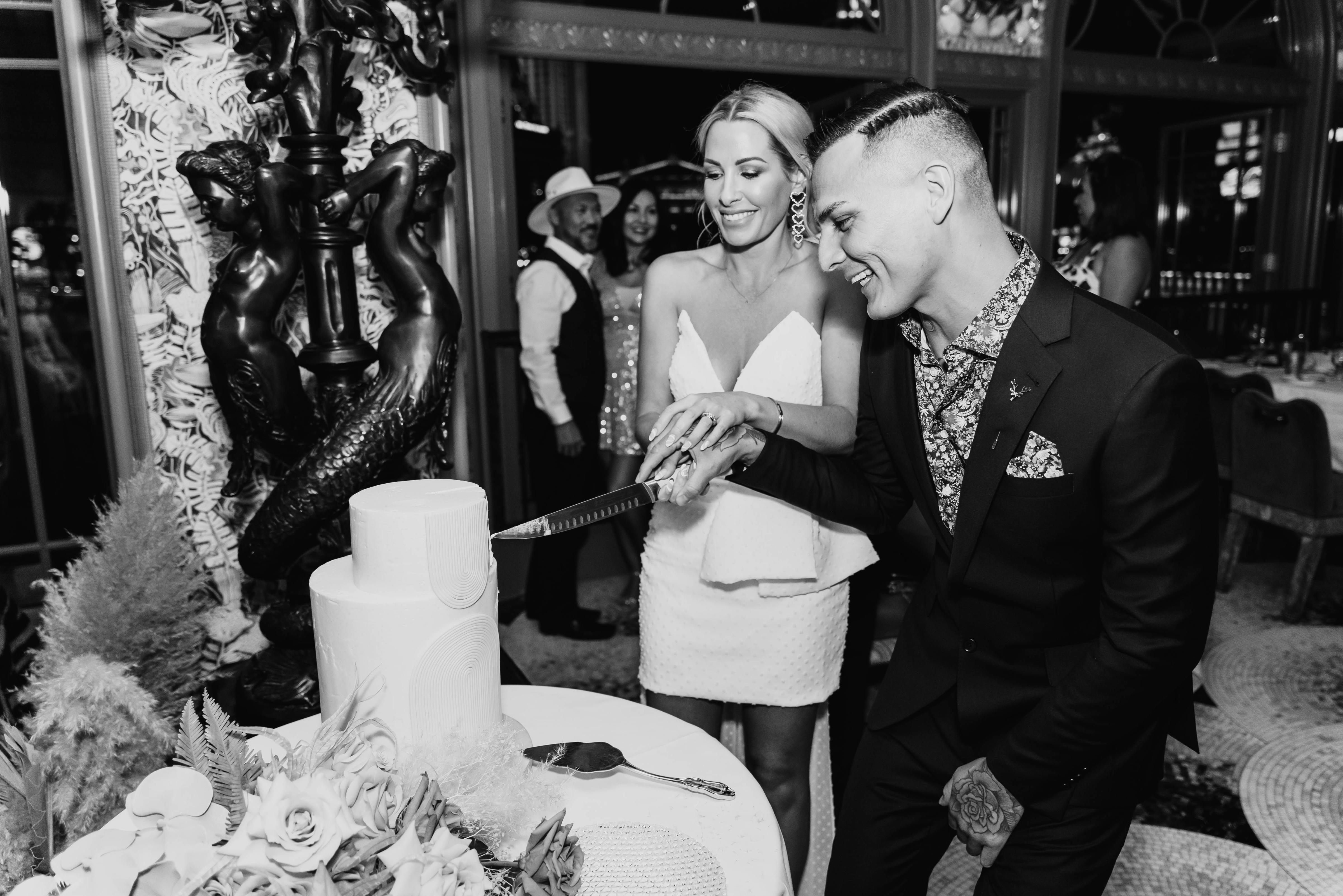 A Boho Spring Wedding at The Mayfair Supper Club at Bellagio 21