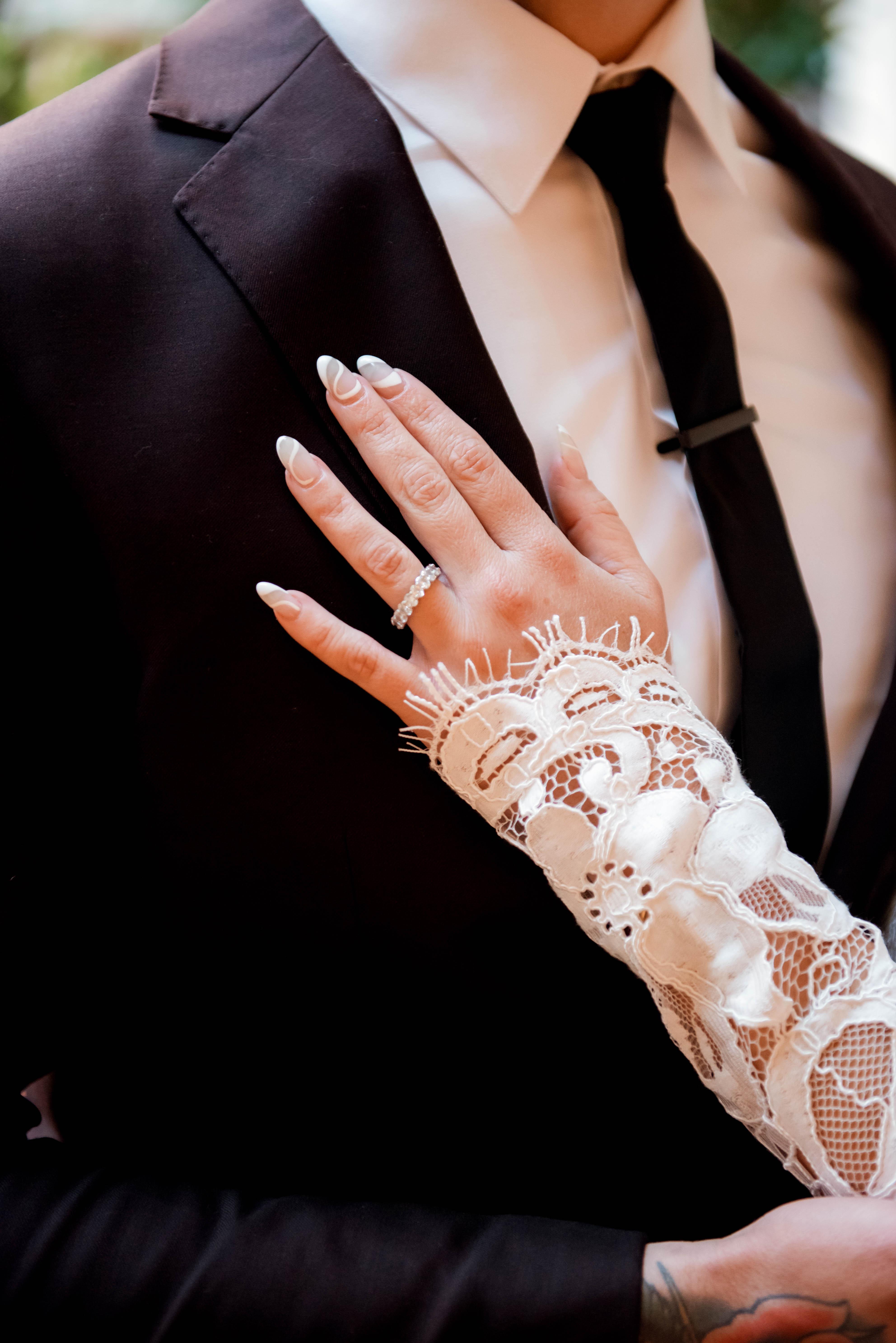 A Boho Spring Wedding at The Mayfair Supper Club at Bellagio 10
