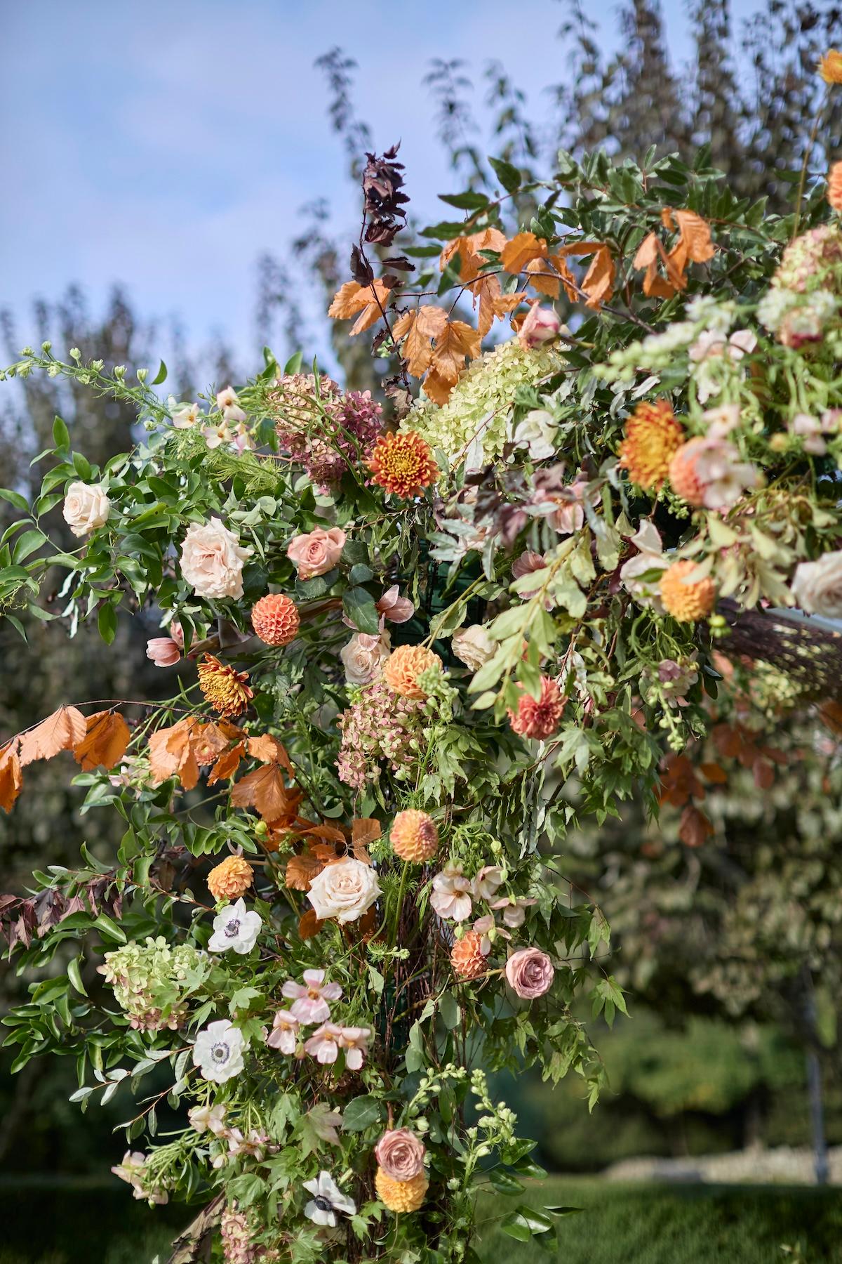 A Romantic Fall Wedding at the Rolling Hills Country Club 40