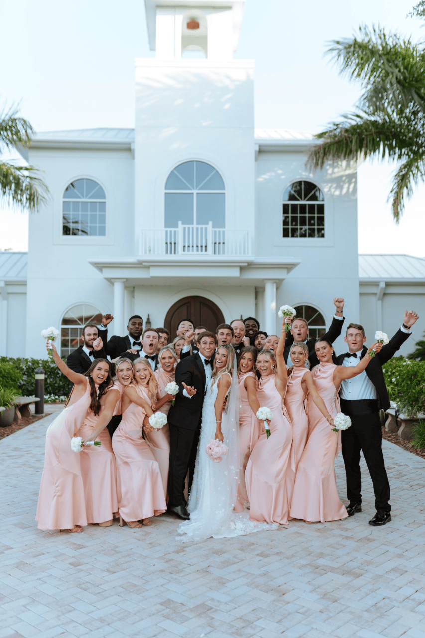 Hannah Swinney & Will Swinney's wedding-image-19