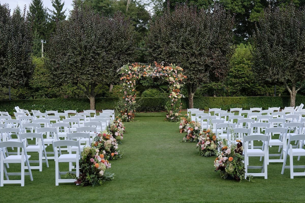 A Romantic Fall Wedding at the Rolling Hills Country Club 24