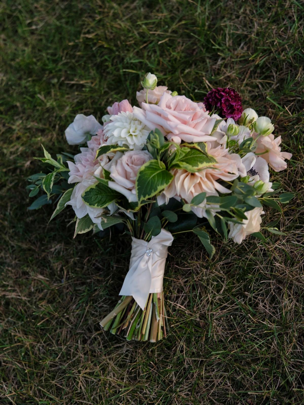 A Romantic Fall Wedding at the Rolling Hills Country Club 30