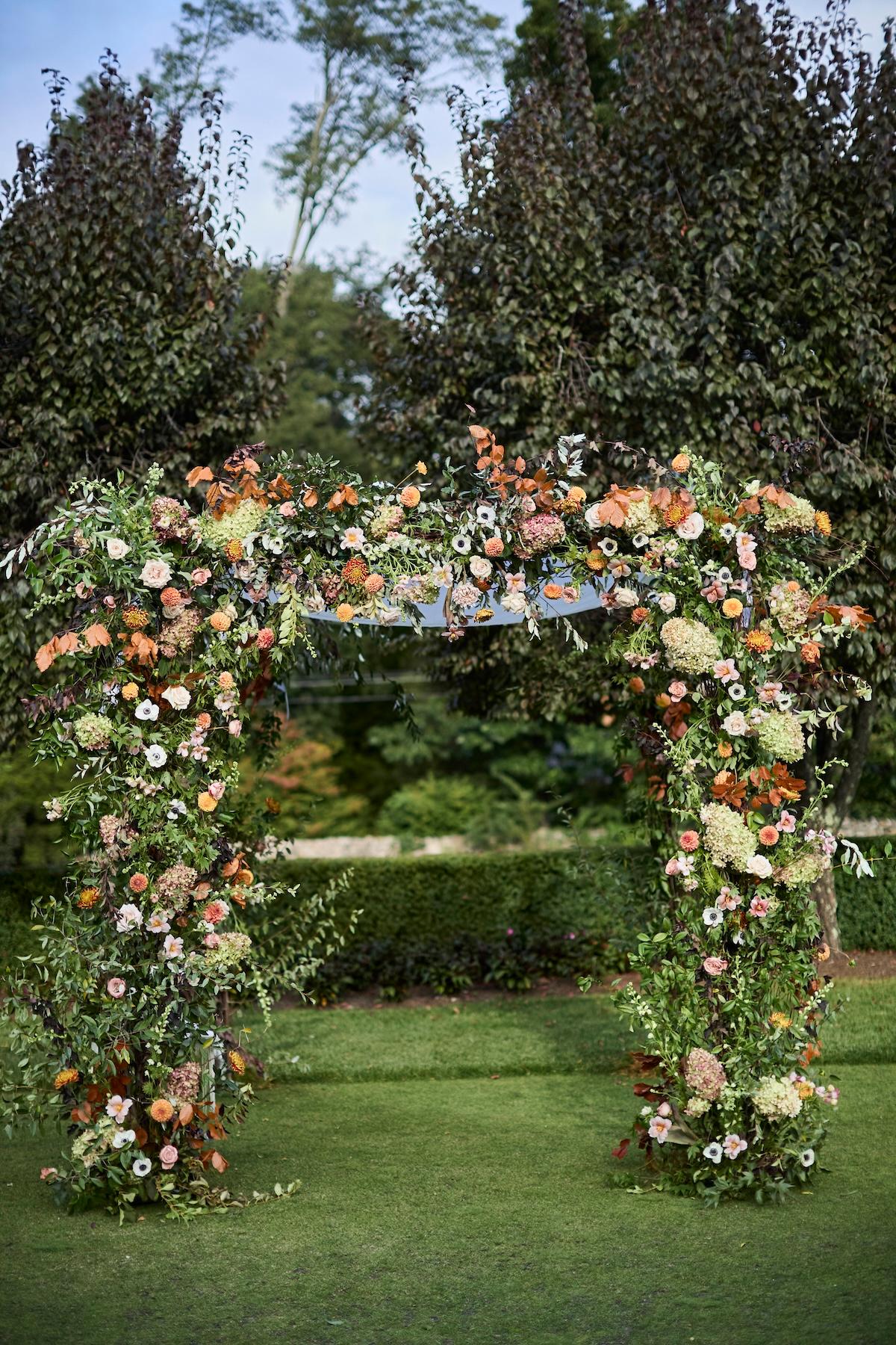 A Romantic Fall Wedding at the Rolling Hills Country Club 3