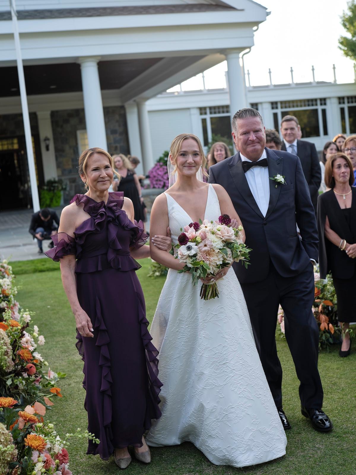 A Romantic Fall Wedding at the Rolling Hills Country Club 25